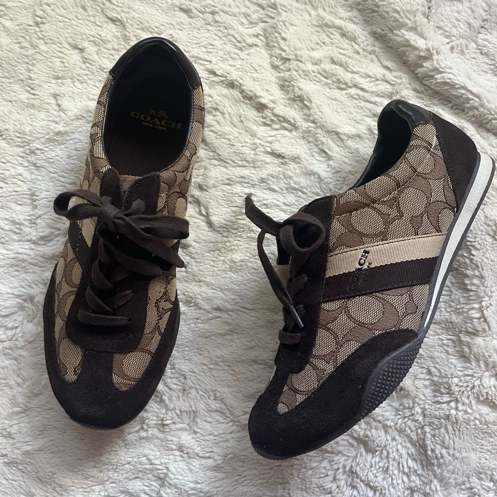 Coach Signature C Brown Sneaker 7.5 NWOB